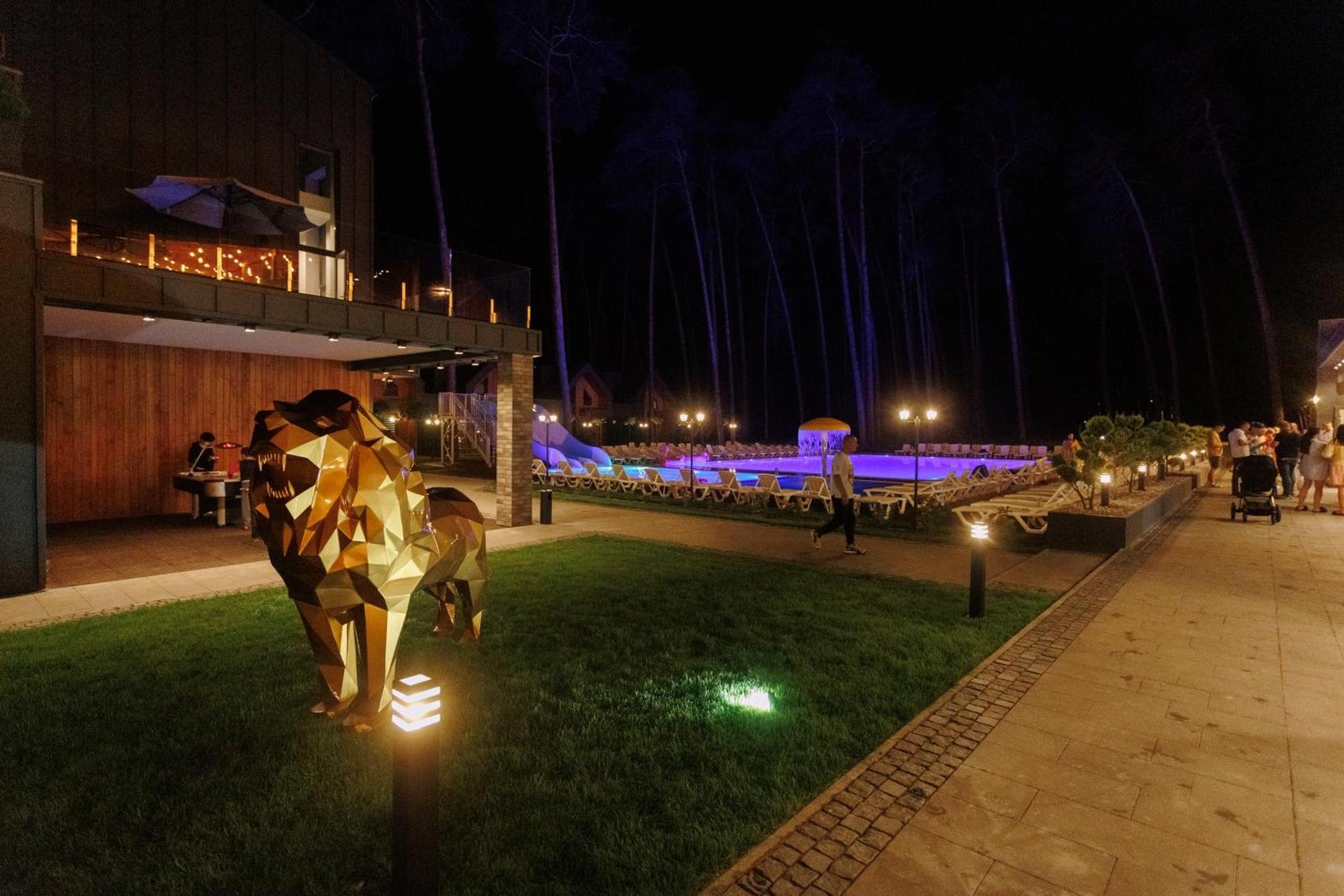 Hotel Golden Lion & Spa Tynnoye Esterno foto