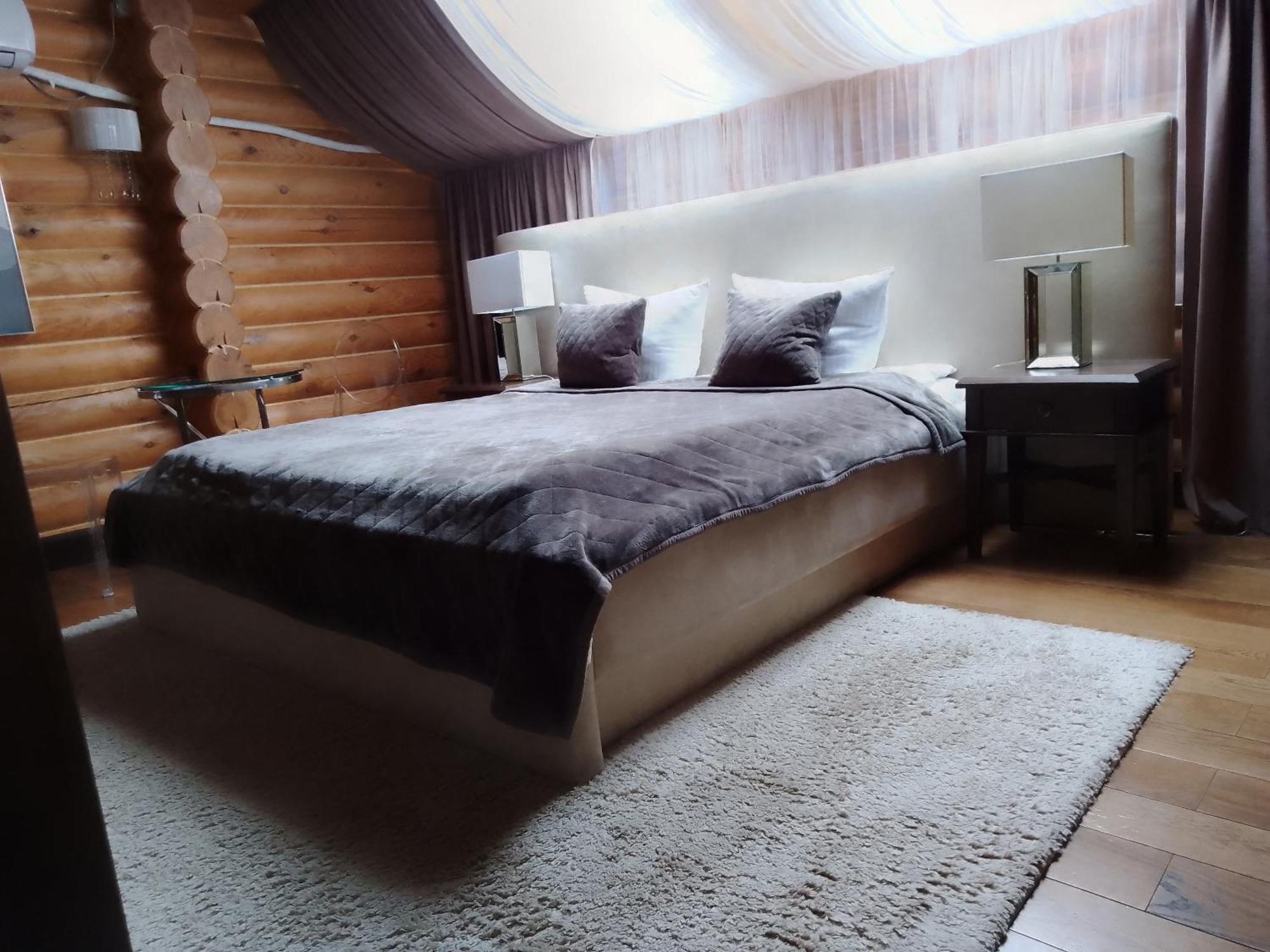Hotel Golden Lion & Spa Tynnoye Esterno foto