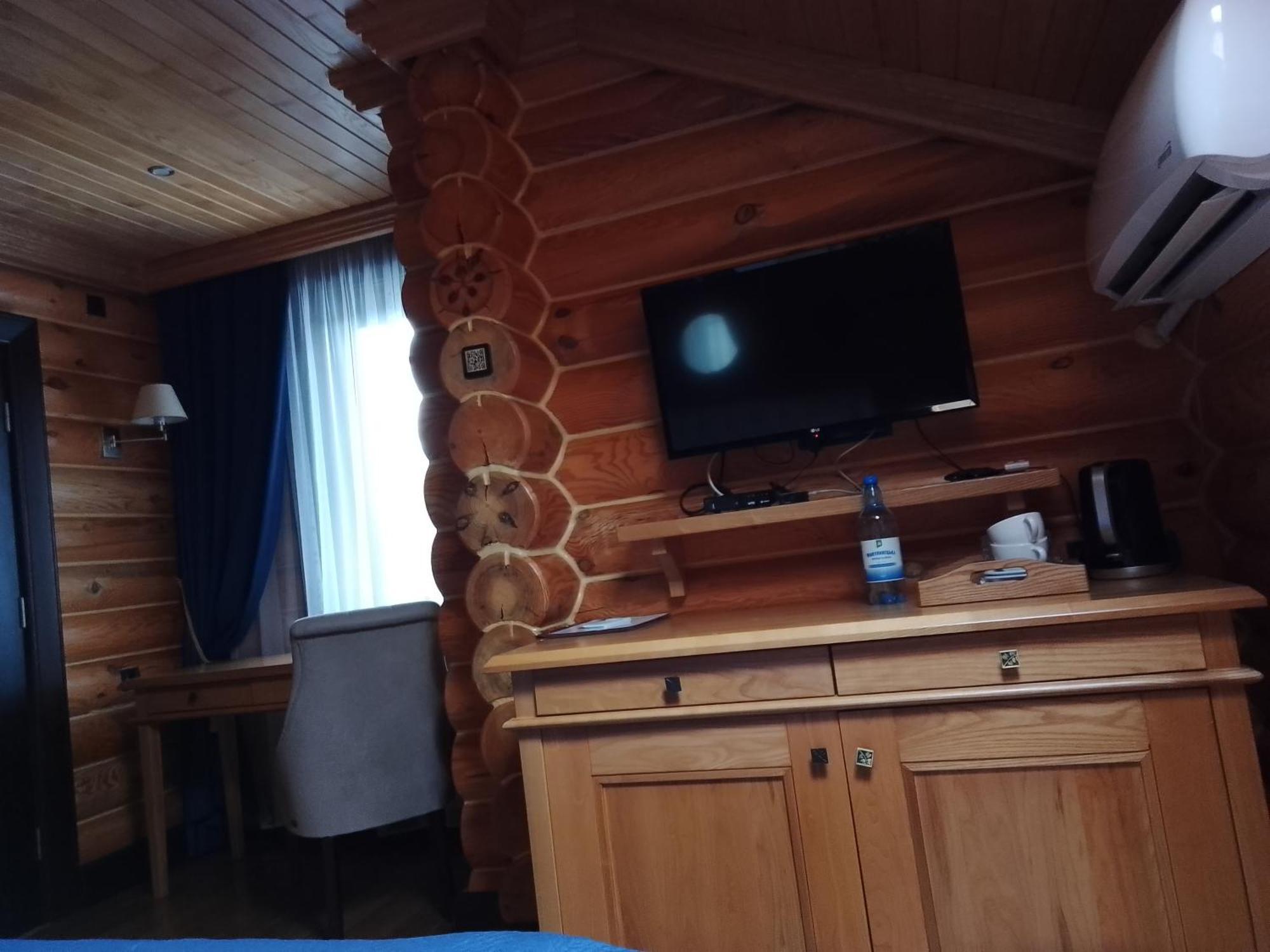 Hotel Golden Lion & Spa Tynnoye Esterno foto