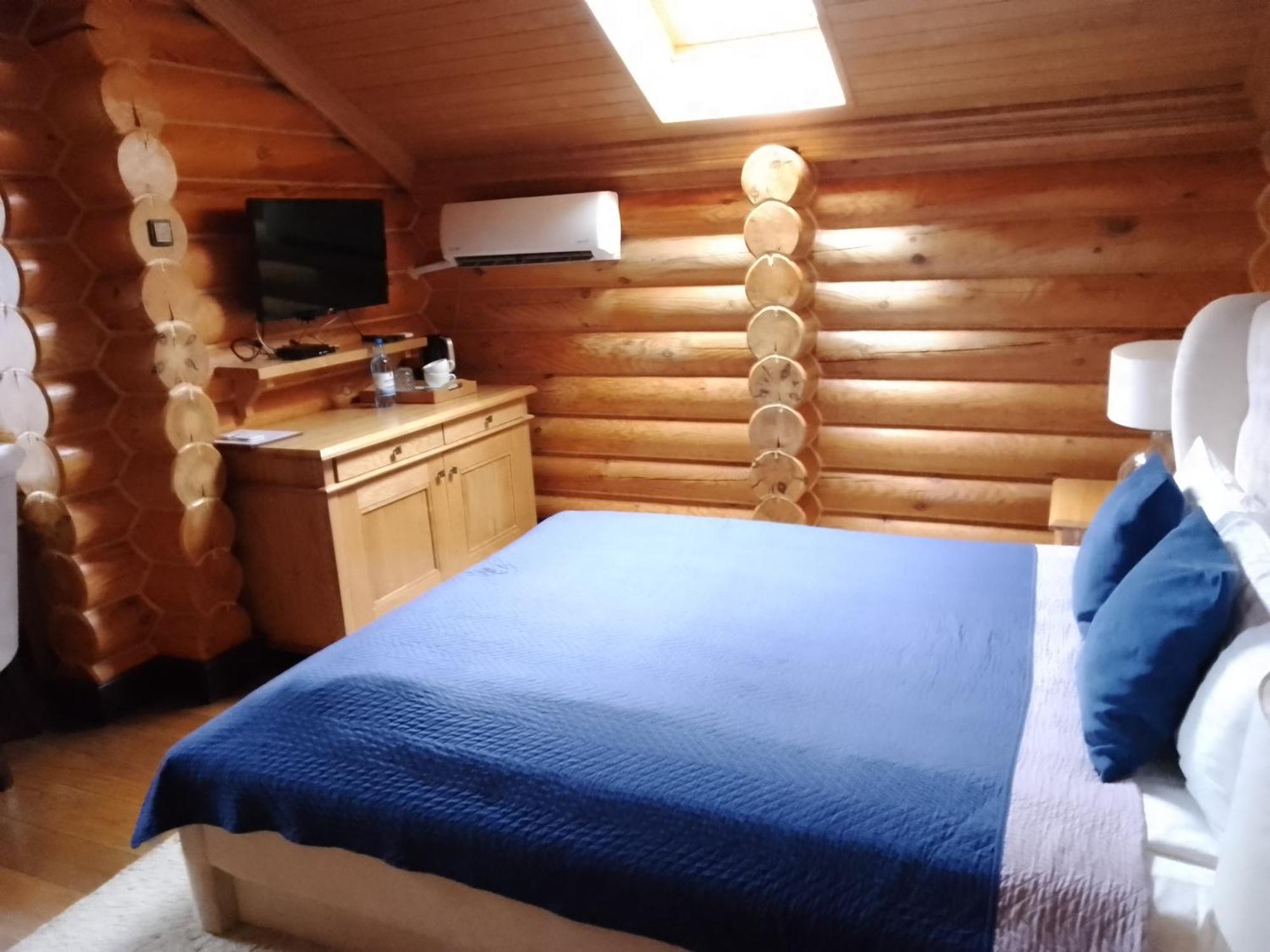 Hotel Golden Lion & Spa Tynnoye Esterno foto