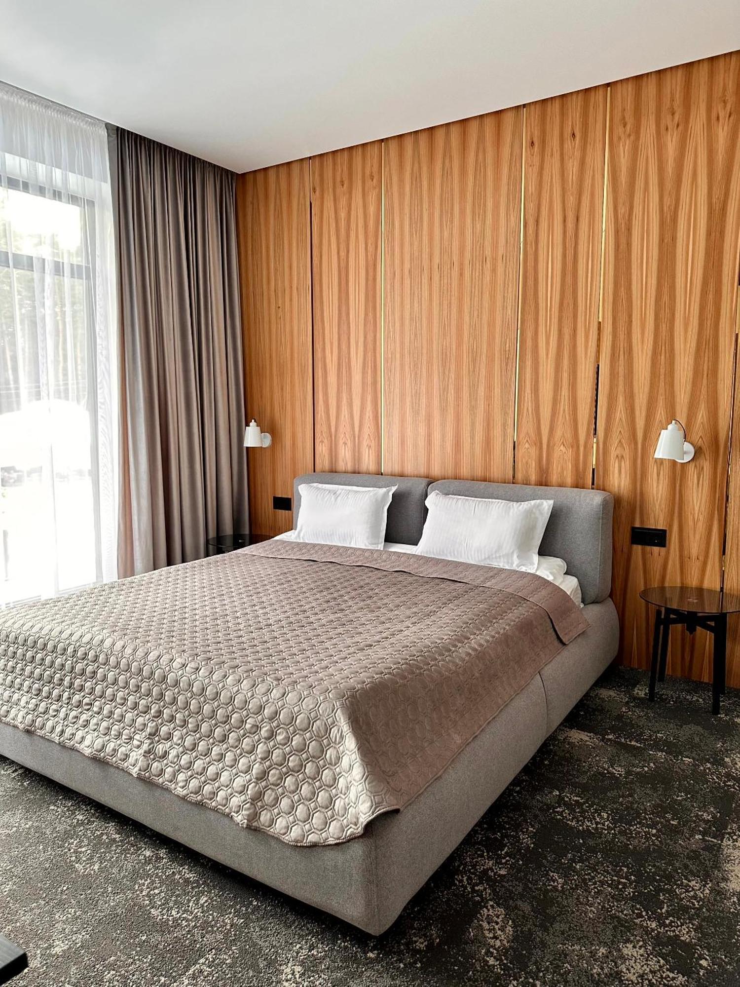 Hotel Golden Lion & Spa Tynnoye Esterno foto