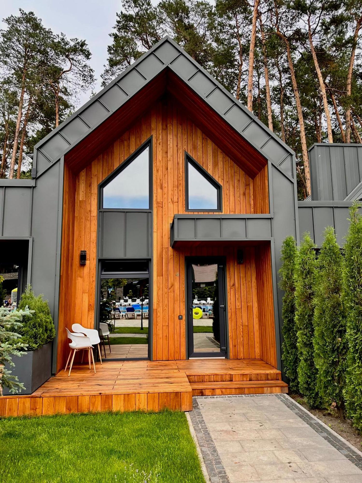 Hotel Golden Lion & Spa Tynnoye Esterno foto