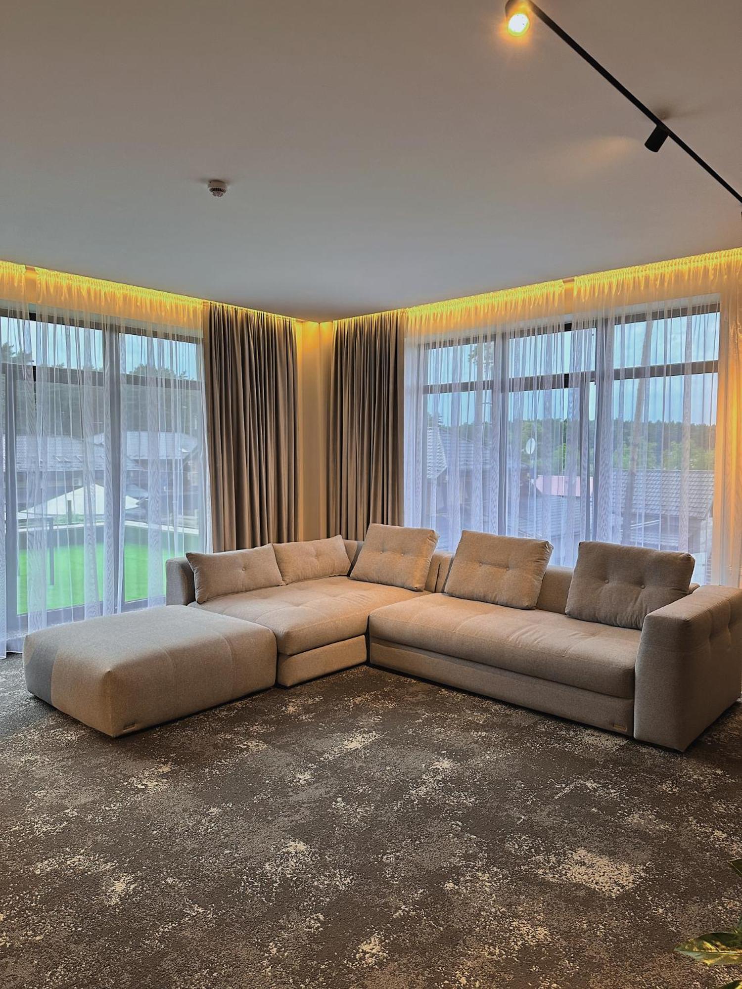 Hotel Golden Lion & Spa Tynnoye Esterno foto