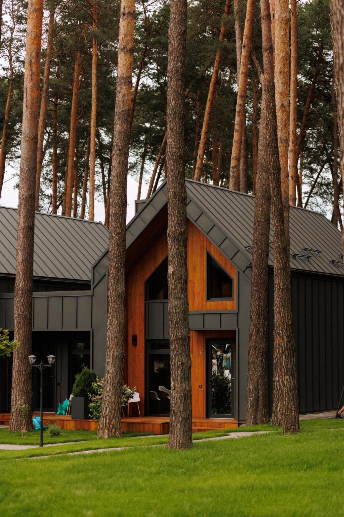 Hotel Golden Lion & Spa Tynnoye Esterno foto